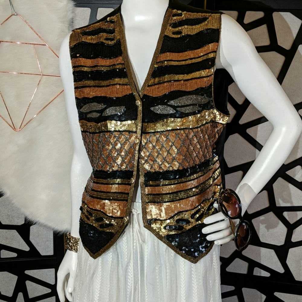 💍Modi sequin and satin vest sz 10/12 EUC